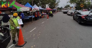 无牌小贩   混水摸鱼  市集外摆摊遭路取缔