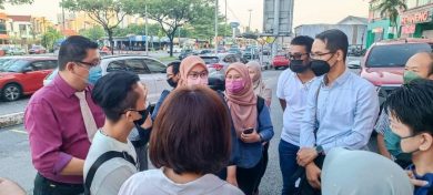 500公尺路 耗30分钟 斯玛拉阿庇路塞车惹民怨