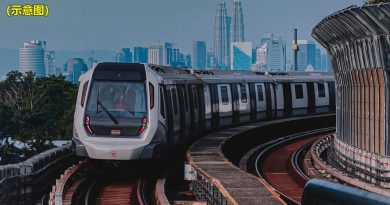 轻快铁轨道歪曲 占美清真寺站来往市中心站停驶