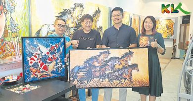 南强校友会28日晚宴   陈介保捐2画作拍卖