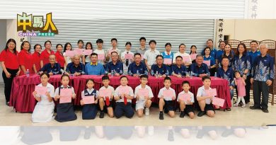 巴生德教会大会 颁奖励金 26人受惠