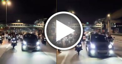 国民神车惹上“摩哆大军” 在大道上演追逐战