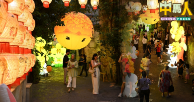 鬼仔巷限定中秋展览 游客慕名打卡亮点