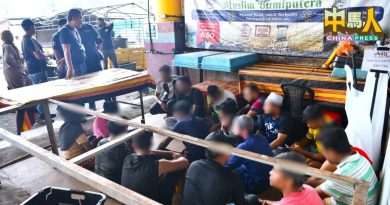 梳邦再也市厅与雪移民局  突击公市扣32非法外劳