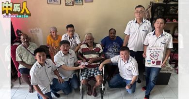 善心组织捐2病患各5000