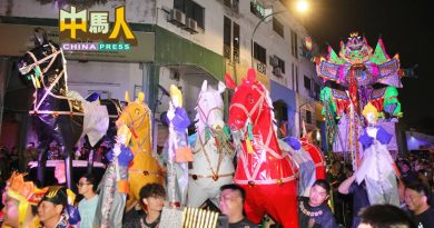 安邦仁济福利会复办盂兰胜会 大士爷巡境3公里