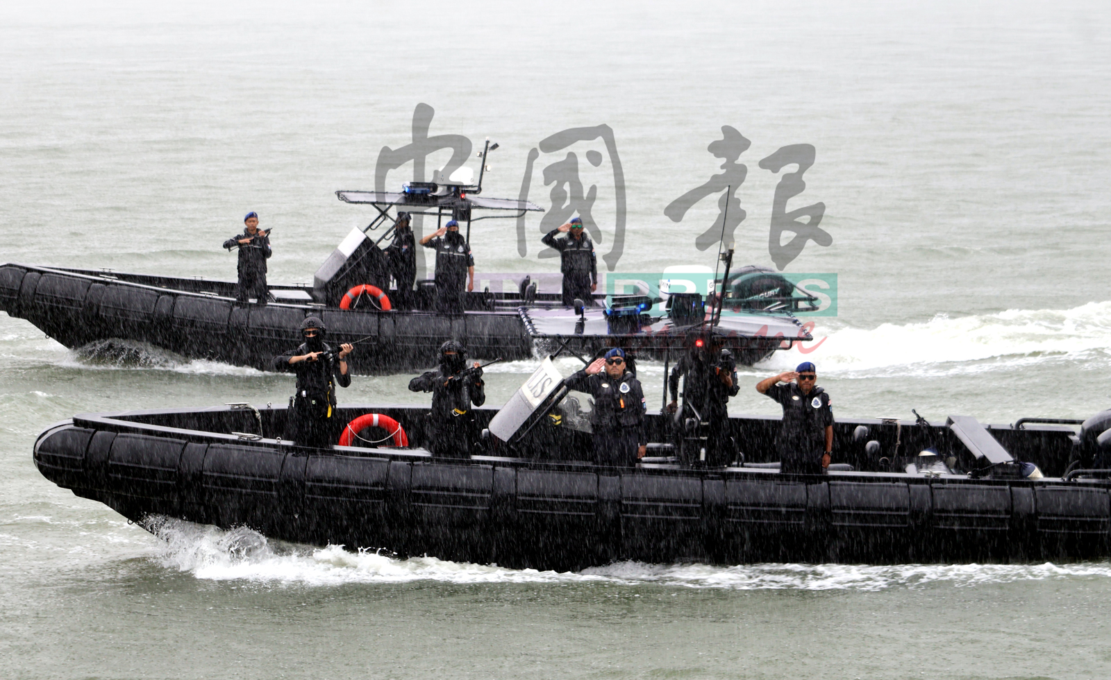 大马水警巡逻快艇行动快速，严打水上非法活动立下赫赫功劳。