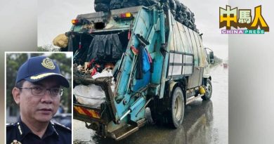 无牌驾罗厘 验车证过期 拦孟籍司机揭违规