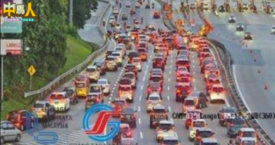 GRAND SAGA出现交通事故 十一哩至市中心路段阻塞1小时